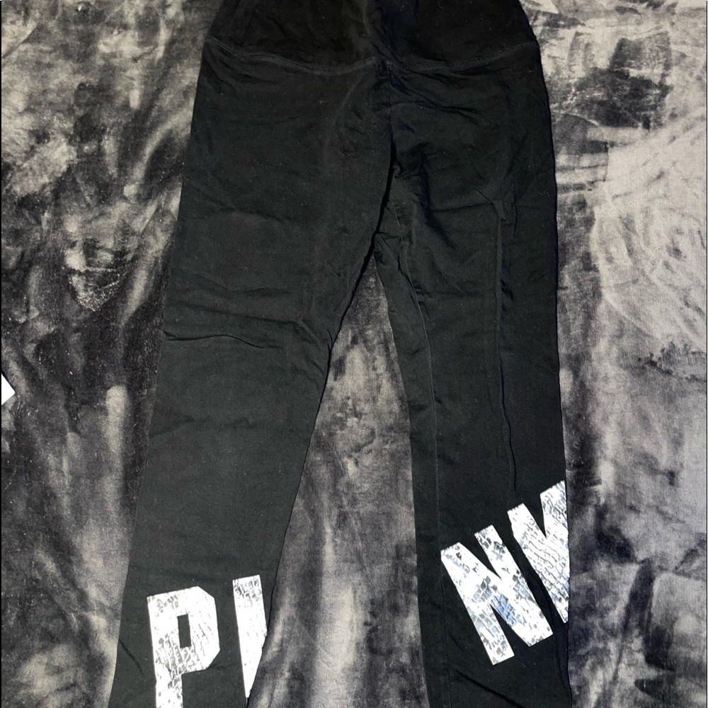 Yoga pants